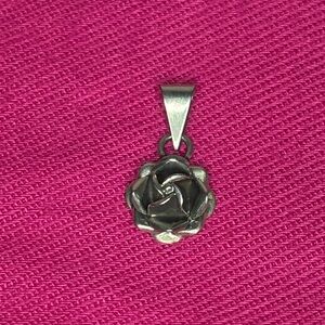 Elegant 925 Silver Rose Pendant